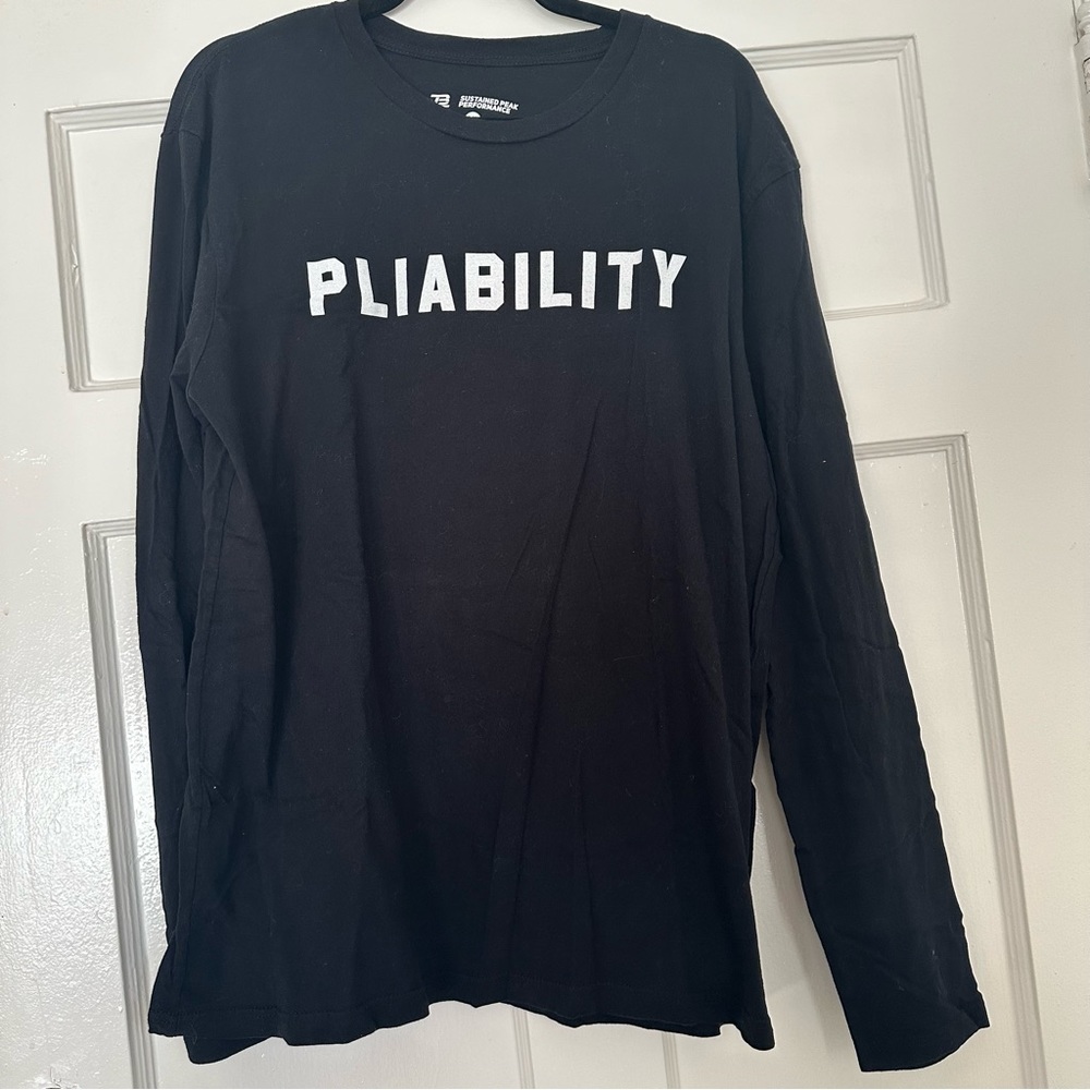 BRADY BRAND // pliability long sleeve